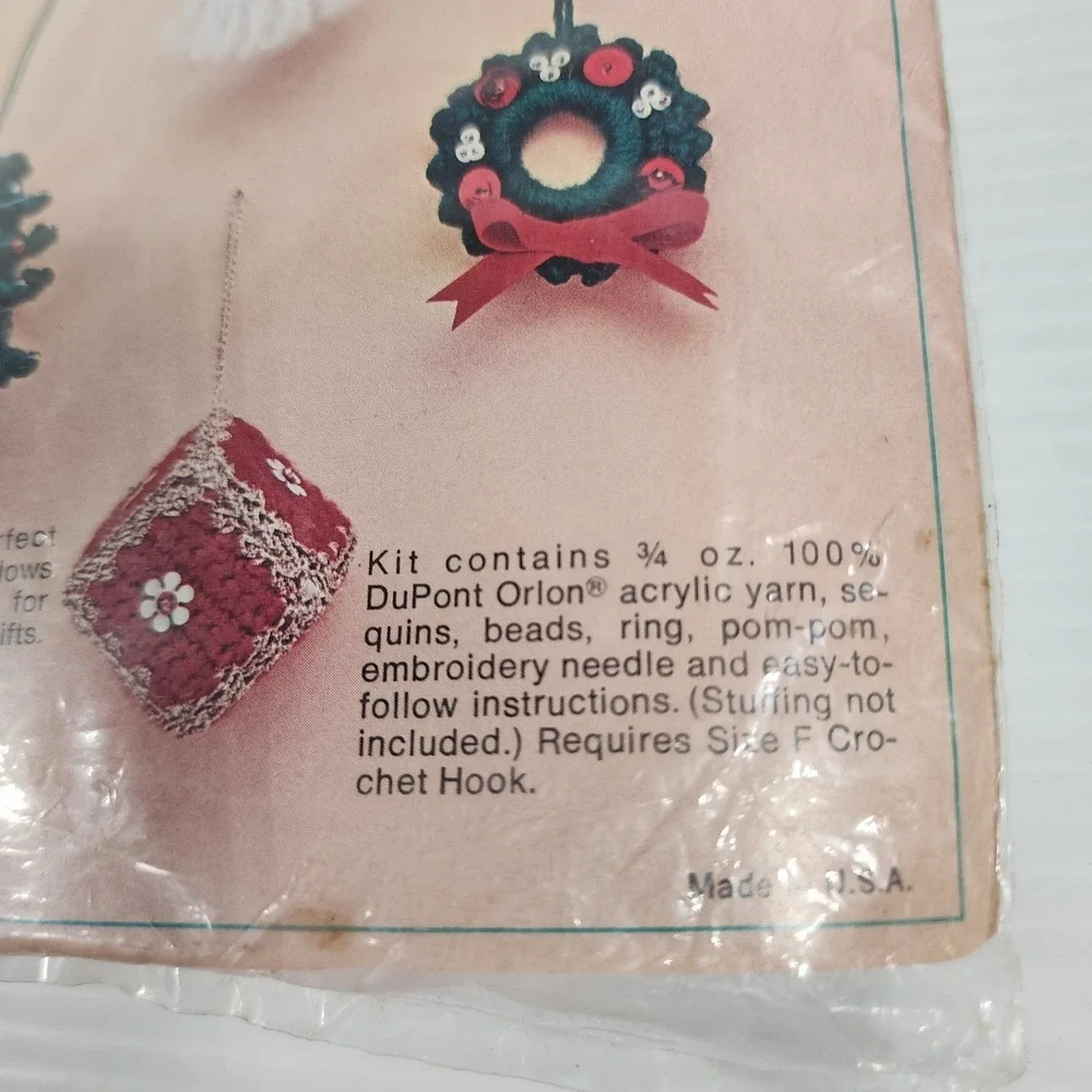 Bucilla Christmas Needlecraft Kit 7844 Jeweled Holiday 4 Ornaments Vintage Santa